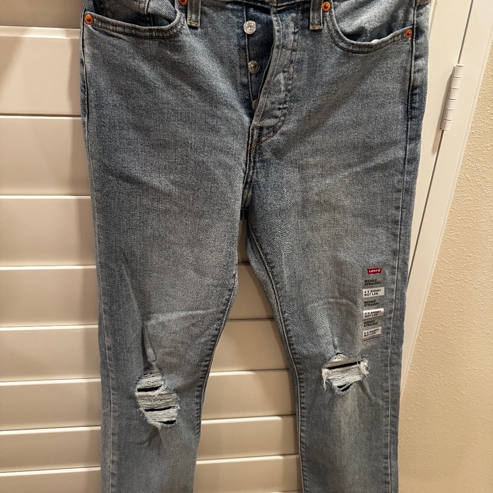 Levi’s Women’s Wedgie Straight Jeans - NWT!